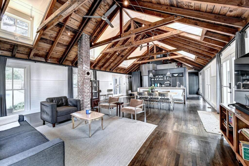Modern In Heart Of The City- Sleeps 12 Vakantiehuis Atlanta